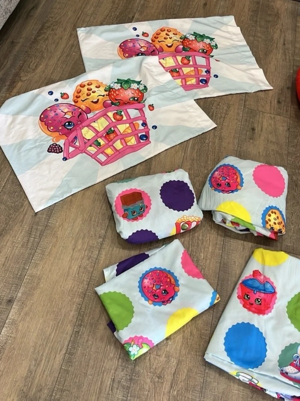 Shopkins Twin Size Sheet Sets Qty-2 Sets of Twin Size EUC